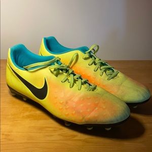 nike magista soccer shoes